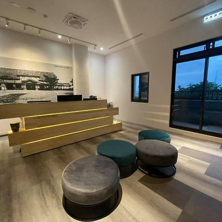 One Night Hostel Yilan Exterior foto