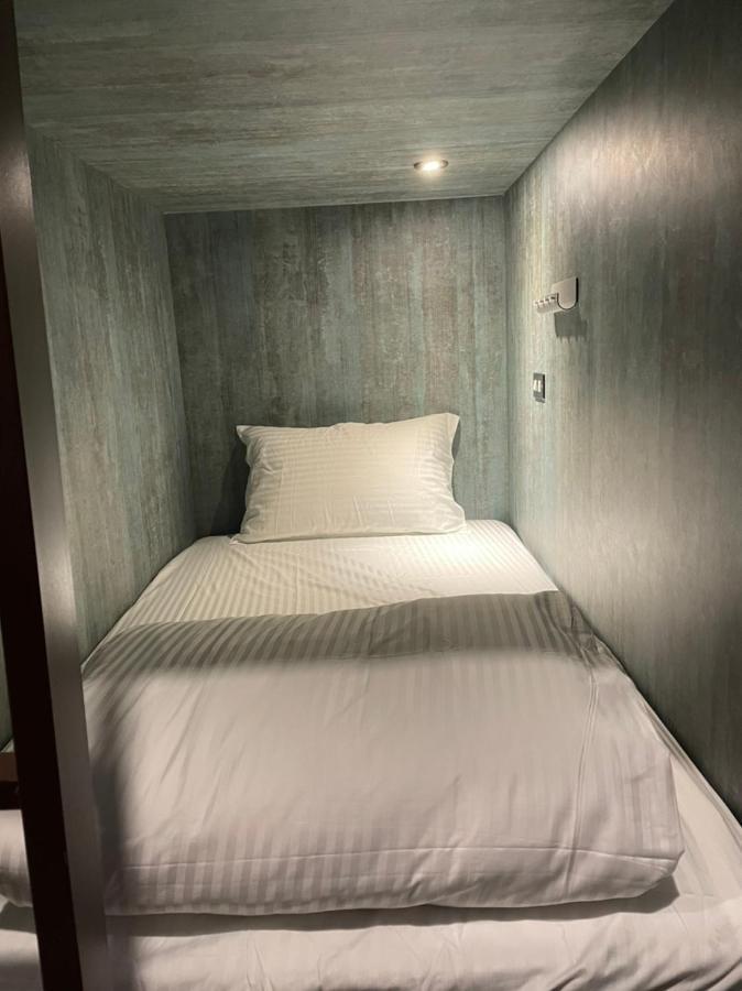 One Night Hostel Yilan Exterior foto