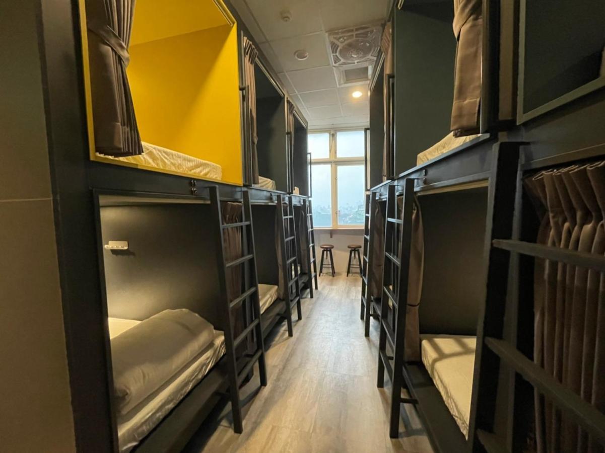 One Night Hostel Yilan Exterior foto
